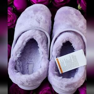 CROCS Plush Lilac Mules